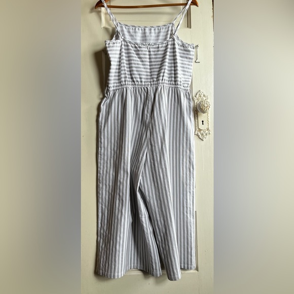 Linen blend jumpsuit (L) - Picture 2 of 6